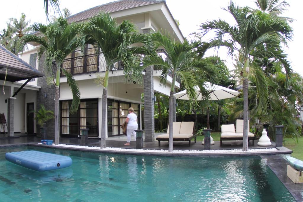 Villa Dunia Impian Kubutambahan  Ngoại thất bức ảnh